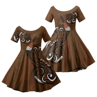 New Zealand Taiaha Family Matching Long Sleeve Bodycon Dress and Hawaiian Shirt Maori Weapon Silver Fern Maori Pattern LT22 Daughter's Dress Brown - Polynesian Pride