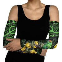 New Zealand Parakeet Bird Arm Sleeves Maori Kakariki Kowhai Maori Pattern