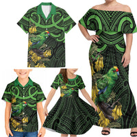New Zealand Parakeet Bird Family Matching Off Shoulder Maxi Dress and Hawaiian Shirt Maori Kakariki Kowhai Maori Pattern