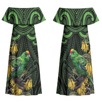 New Zealand Parakeet Bird Family Matching Off Shoulder Maxi Dress and Hawaiian Shirt Maori Kakariki Kowhai Maori Pattern LT22 Mom's Dress Green - Polynesian Pride