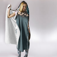 New Zealand Tui Bird Maripi Hooded Blanket Maori Weapon Kowhaiwhai Pattern LT22 - Polynesian Pride