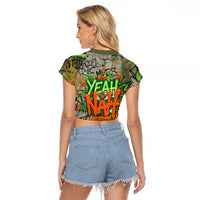 Yeah Nah Graffiti Skull New Zealand Slang Raglan Cropped T Shirt Kiwi Grunge Brick Wall and Bold Urban Street Art TS04 - Polynesian Pride