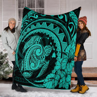 Hawaiian Kanaka Honu Map Hibiscus Globular Polynesian Turquoise Premium Blankets - AH - Polynesian Pride