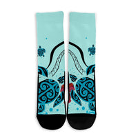 Hawaiian Sea Turtle Hibiscus Brilliant Polynesian Crew Socks - AH - Polynesian Pride