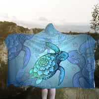 Hawaiian Turtle In The Sea Bubble Polynesian Hooded Blanket - AH - Polynesian Pride