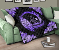 Hawaii Hibiscus Map Hidden Polynesian Purple Premium Quilt - Polynesian Pride