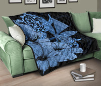 Hawaii Turtle Premium Quilt Polynesian Hibiscus Art Ver 2.0 Blue AH - Polynesian Pride
