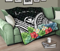 Hawaii Premium Quilt - Hawaii Coat of Arms & Polynesian Tropical Flowers White - Polynesian Pride