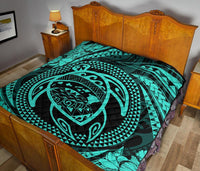 Hawaiian Kanaka Honu Hibiscus Tornando Turquoise Polynesian Premium Quilt - Polynesian Pride