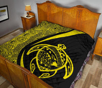 Hawaii Turtle Map Polynesian Premium Quilt - Yellow - Circle Style - Polynesian Pride