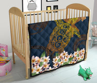 Hawaii Turtle Plumeria Polynesian Kanaka Map - Blue Style - Premium Quilt AH - Polynesian Pride