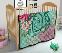 Hawaii Turtle Hibiscus Plumeria Premium Quilt - Hug Style - Polynesian Pride