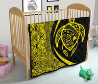 Hawaii Turtle Map Polynesian Premium Quilt - Yellow - Circle Style - Polynesian Pride