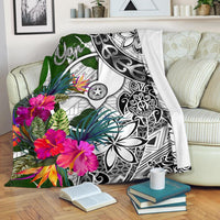 Yap Premium Blanket White - Turtle Plumeria Banana Leaf - Polynesian Pride