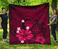 Hawaii Turtle Poly Tribal Pink Premium Quilt Pink - Polynesian Pride