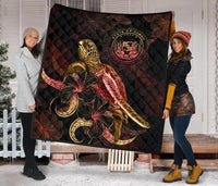 Hawaii Polynesian Premium Quilt - Turtle With Blooming Hibiscus Gold - Polynesian Pride