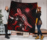Marshall Islands Polynesian Premium Quilt - Turtle With Blooming Hibiscus Red - Polynesian Pride