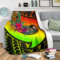 Pohnpei Premium Blanket - Polynesian Hook And Hibiscus (Raggae) - Polynesian Pride