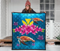 Hawaii Plumeria Kanaka Turtle Sea Premium Quilt - Polynesian Pride