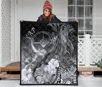 Yap Premium Quilt - Humpback Whale with Tropical Flowers (White) - Polynesian Pride