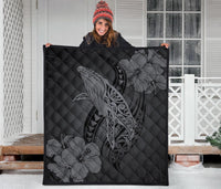 Hawaii Whale Swim Poly Gray Premium Quilt - Polynesian Pride