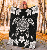 Hawaiian Silver Turtle Plumeria Blanket - Polynesian Pride