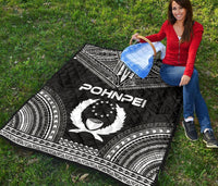 Pohnpei Premium Quilt - Pohnpie Flag Polynesian Chief Black Version - Polynesian Pride