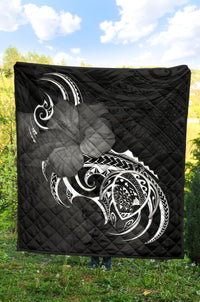 Hawaii Map Turtle Hibiscus Divise White Polynesian Premium Quilt - Polynesian Pride