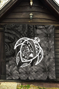 Hawaii Turtle Kanaka Map Hibiscus Poly Premium Quilt - White - Polynesian Pride