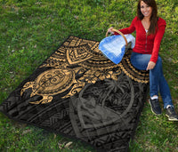 Guam Polynesian Premium Quilt - Guam Coat Of Arms & Golden Turtle Hibiscus - Polynesian Pride