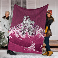 Maori Manaia The Blue Sea Premium Blanket, Pink - Polynesian Pride