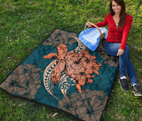 Hawaii Polynesian Turtle Hibiscus Premium Quilt - Orange - Polynesian Pride