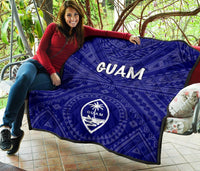 Guam Premium Quilt - Guam Seal With Polynesian Tattoo Style (Blue) - Polynesian Pride