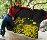 Hawaii Map Plumeria Polynesian Yellow Premium Quilt - Polynesian Pride