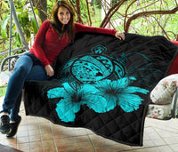 Hawaii Hibiscus Premium Quilt - Turtle Map - Turquoise - Polynesian Pride