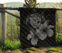 Hawaii Hibiscus Premium Quilt - Turtle Map - Gray AH - Polynesian Pride