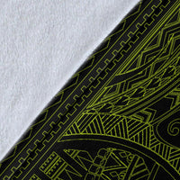 Hawaii Blankets - Polynesian Tattoo & Coat Of Arm Hawaii - Polynesian Pride