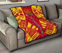 Papua New Guinea Premium Quilt - Papua New Guinea Coat Of Arsms Polynesian Yellow Tattoo - Polynesian Pride