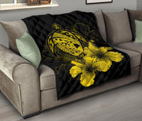 Hawaii Hibiscus Premium Quilt - Turtle Map - Yellow - Polynesian Pride