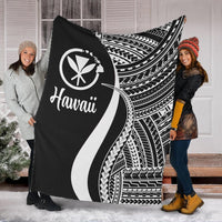 Hawaii Premium Blanket - White Polynesian Tentacle Tribal Pattern White - Polynesian Pride