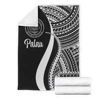 Palau Premium Blanket - White Polynesian Tentacle Tribal Pattern Crest - Polynesian Pride