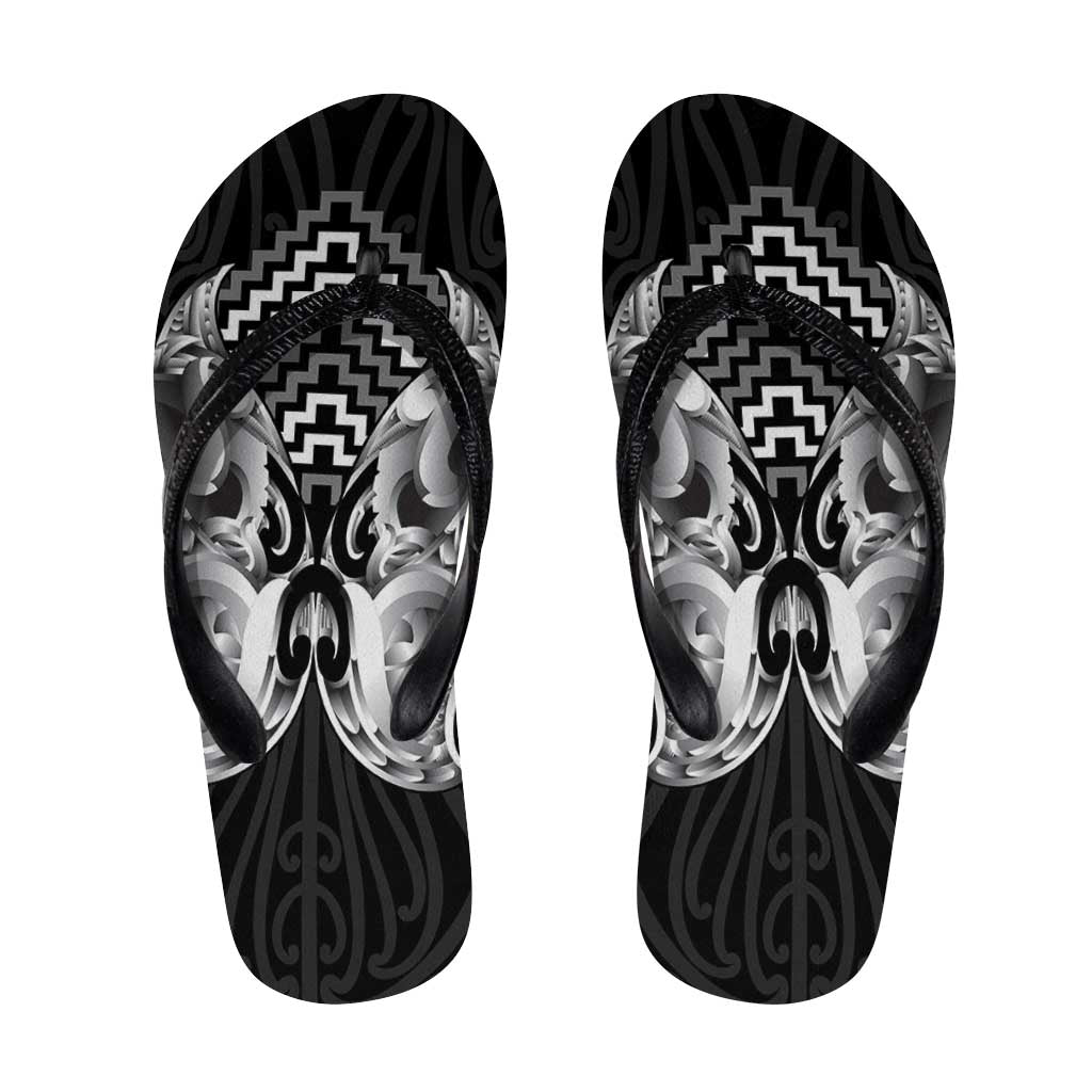Aotearoa Kowhaiwhai Poutama Black Motif Flip Flops