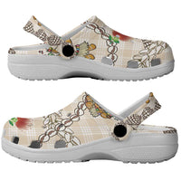 Beige Palaka Hawaii Mele Kalikimaka Clogs Shoes Ohia Lehua Shell Leis Funny Gingerbread Santa - Polynesian Pride