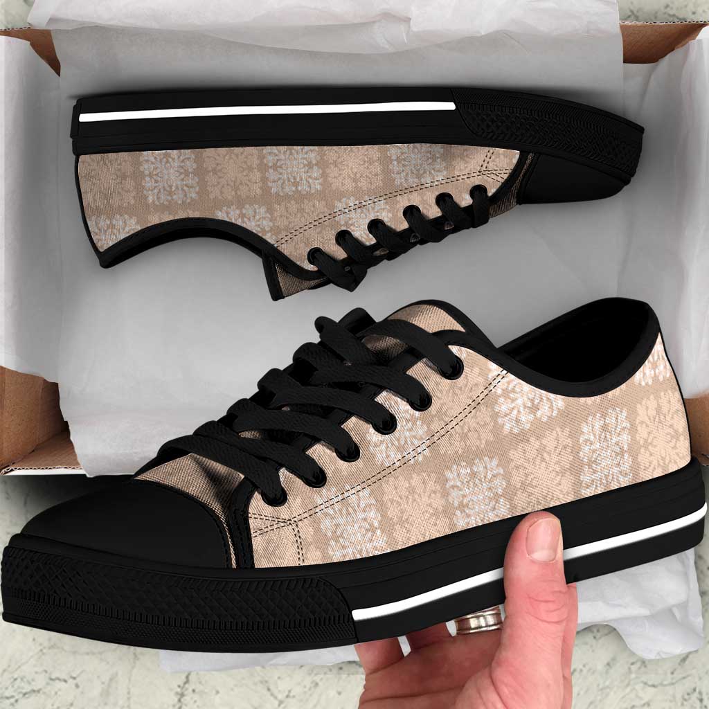 Beige Palaka Quilt Hawaii Low Top Shoes Traditional Hawaii-plaid Pattern - Polynesian Pride