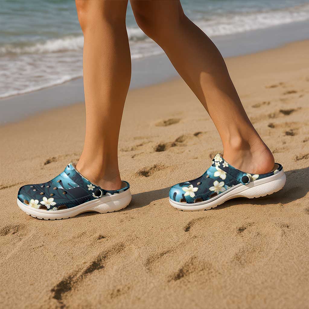 Dark Cyan Tropical Hawaii Clogs Shoes Seamless Monstera Plumeria Hawaiian Pattern - Polynesian Pride