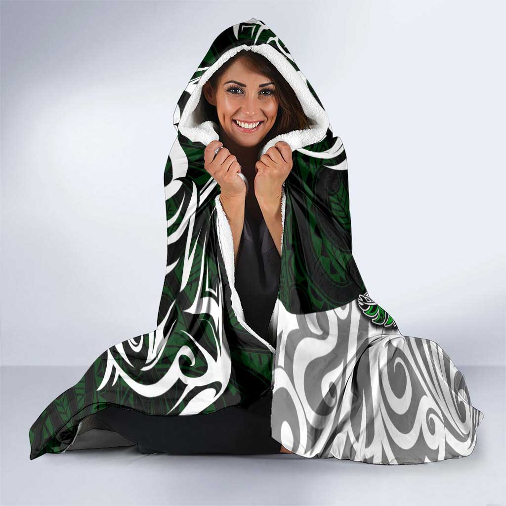 NZ Aotearoa Rugby Hooded Blanket New Zealand Silver Fern