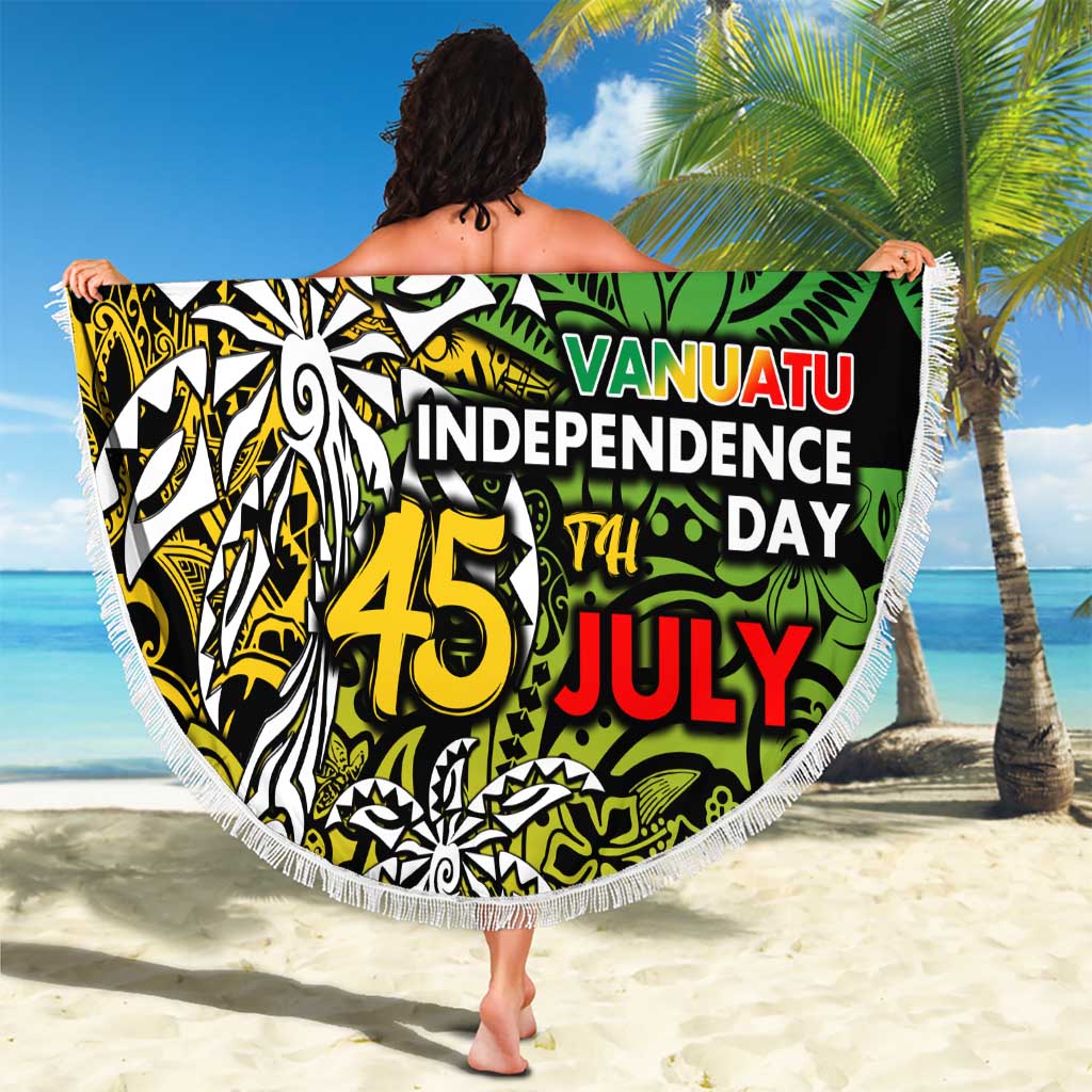 Personalized Vanuatu 45th Independence Anniversary Beach Blanket Melanesian Pattern Reggae - Polynesian Pride