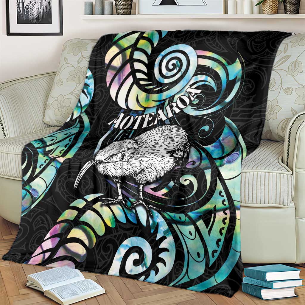 New Zealand Kiwi Bird Blanket Silver Fern Koru Paua Shell