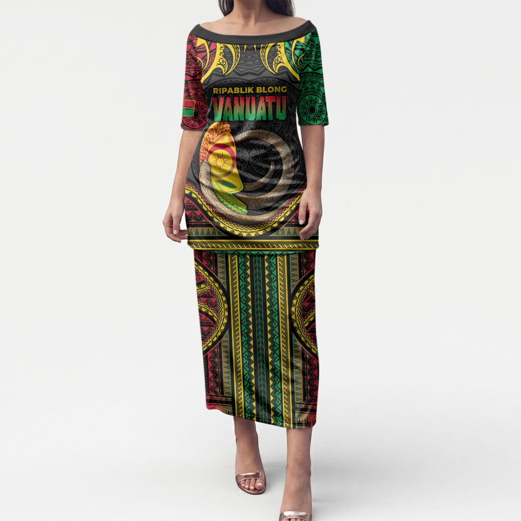 Vanuatu Language Week Puletasi Boar Tusk Warrior Tribal Floral Pattern DT05 Long Dress Black - Polynesian Pride