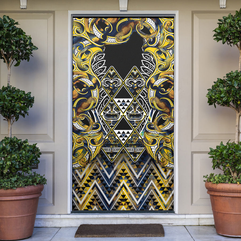 Aotearoa Ngati Raukawa Door Cover Maori Tribal Yellow And Navy Paua Shell Pattern DT05 Yellow - Polynesian Pride